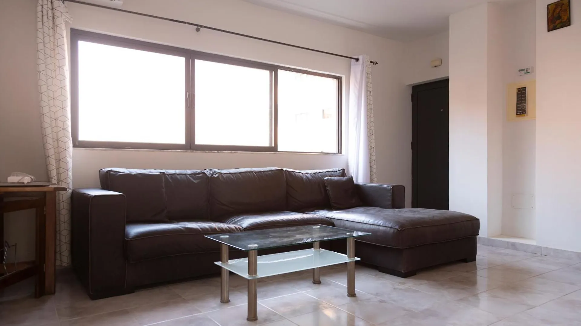 3 Bdr Cozy Apt In Condominio Mi, Palmarejo Grande Praia 0*,  Cape Verde